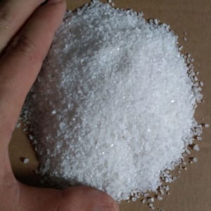 sỏi trắng nhỏ