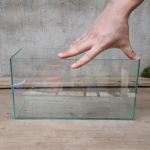 Bể cá cỡ 33 * 15 * 17 cm