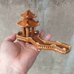 Phụ kiện trang trí bể cá: mẫu cầu lầu